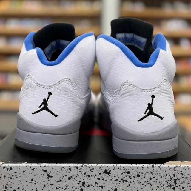 Jordan 5 Retro White Stealth (2021) - Preowned