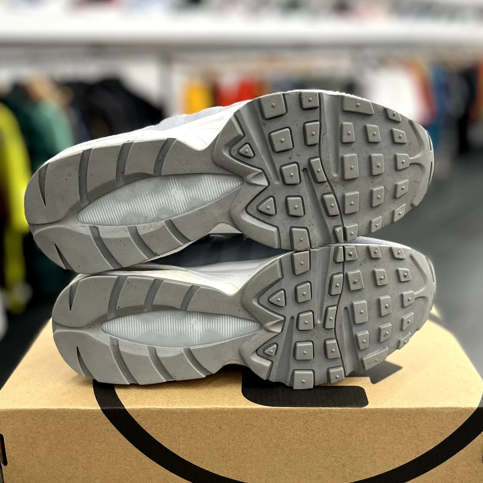 Nike Air Max 95 OG Wolf Grey (GS) - Preowned
