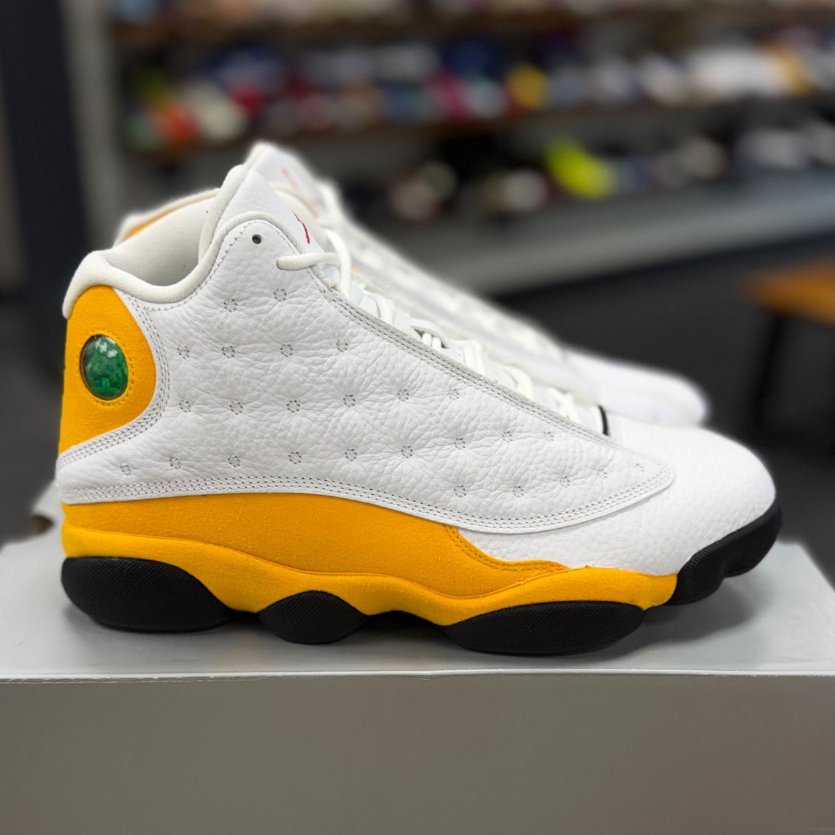 Jordan 13 Retro Del Sol - Preowned