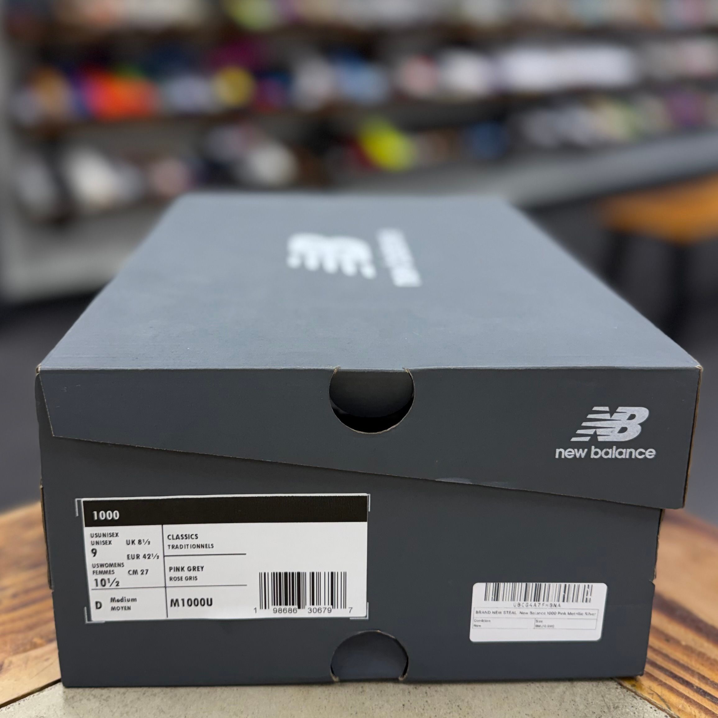 BRAND NEW STEAL - New Balance 1000 Pink Metallic Silver
