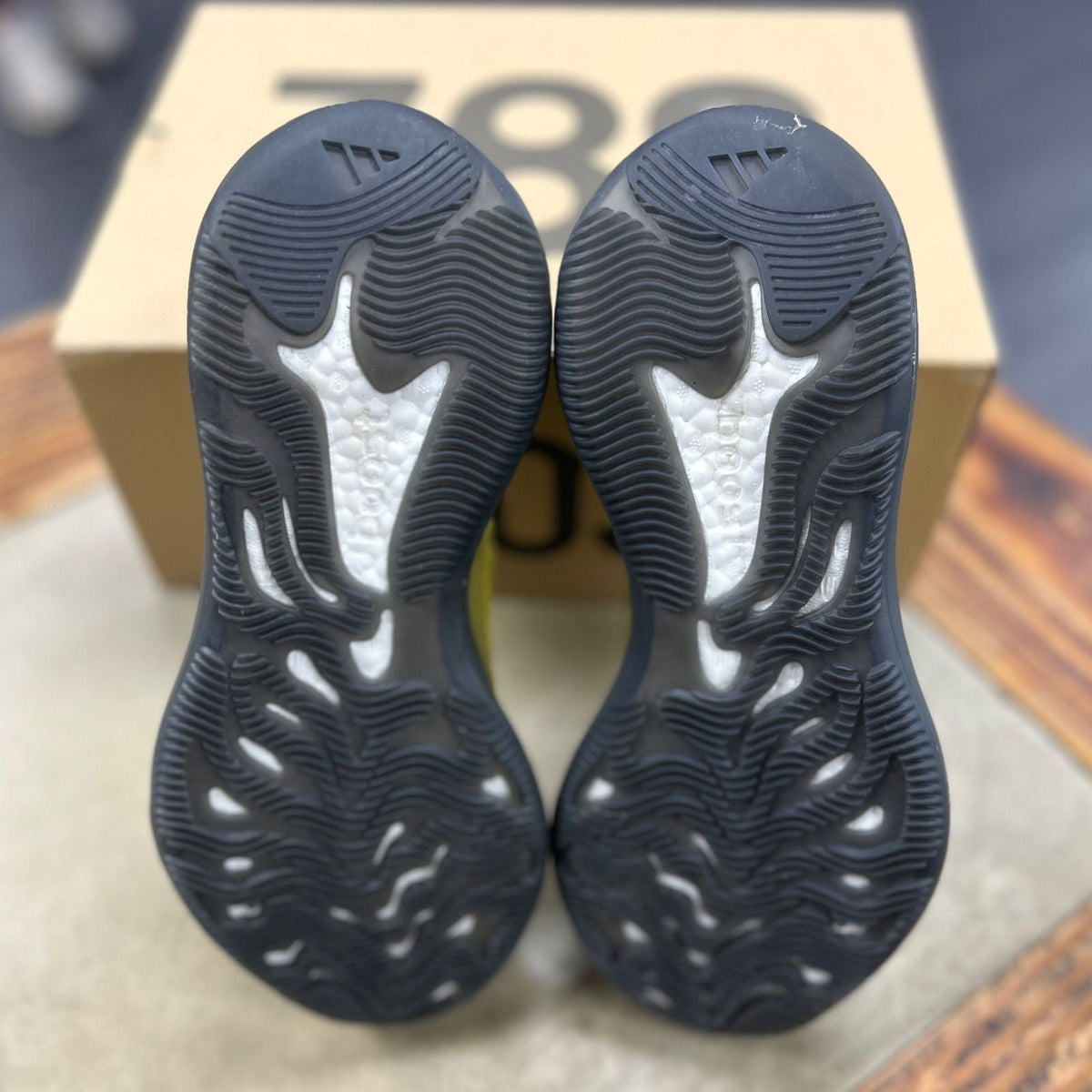 adidas Yeezy Boost 380 Hylte - Preowned