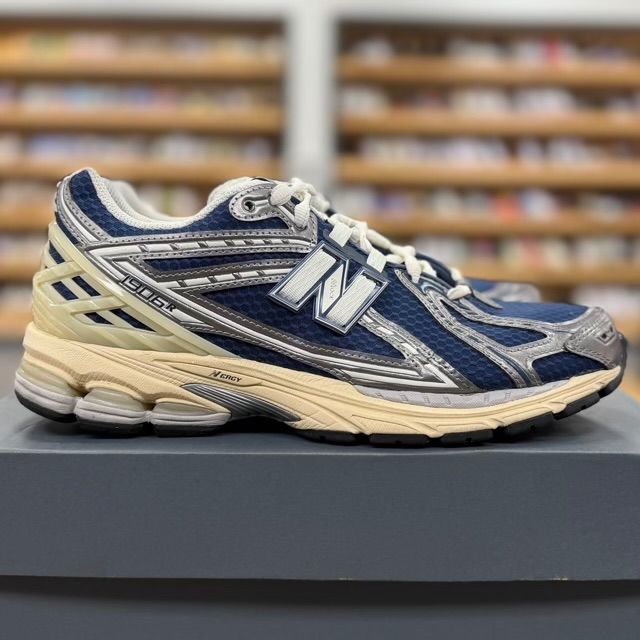 New Balance 1906R Vintage Indigo Dark Silver Metallic - Preowned