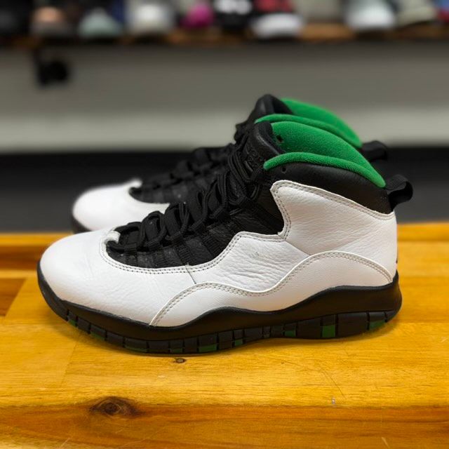 Jordan 10 Retro Seattle - Preowned