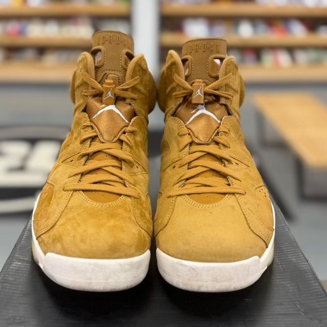 Jordan 6 Retro Wheat - Preowned