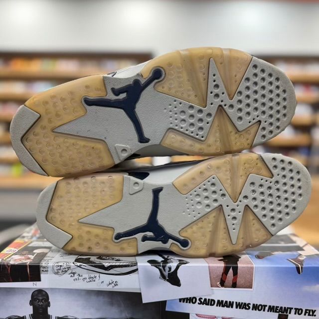 Jordan 6 Retro Georgetown (2022) - Preowned