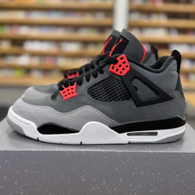 Jordan 4 Retro Infrared - Preowned