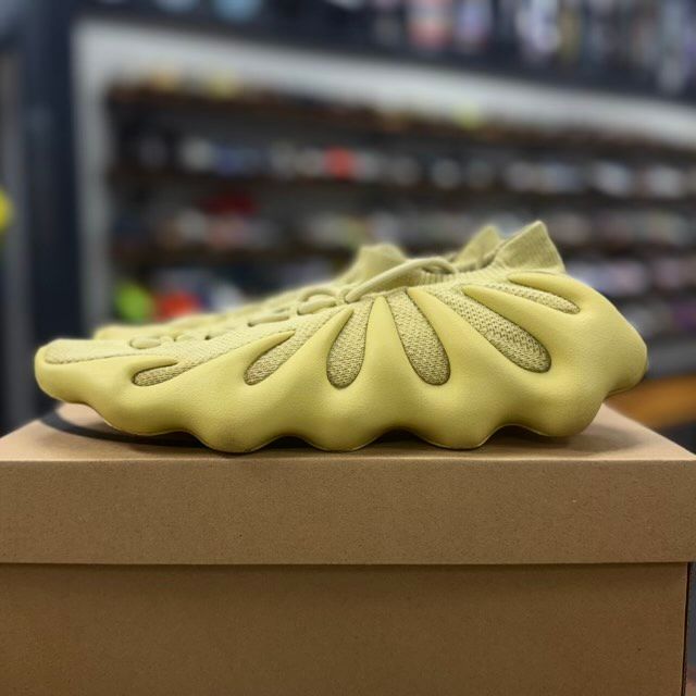 adidas Yeezy 450 Sulfur - Preowned