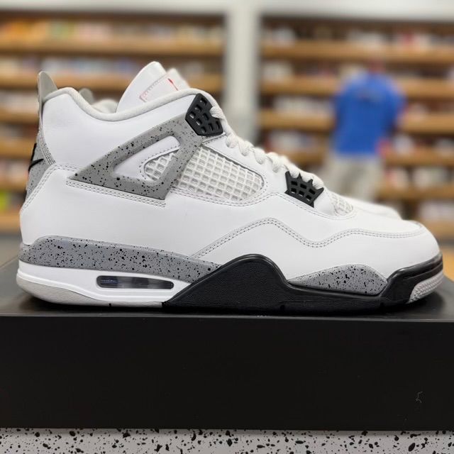 Jordan 4 Retro White Cement (2025) - Preowned