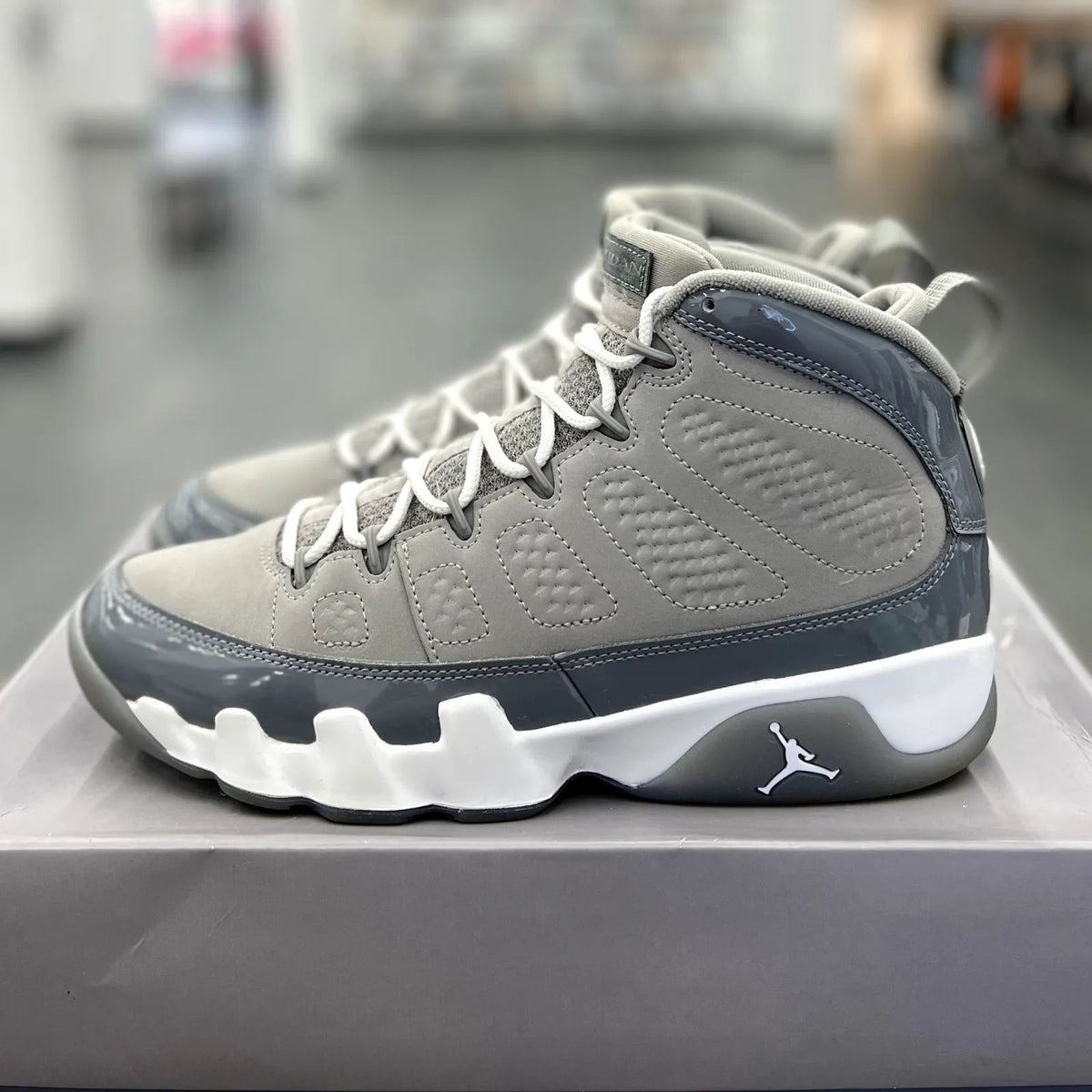Jordan 9 Retro Cool Grey (2025) - Preowned