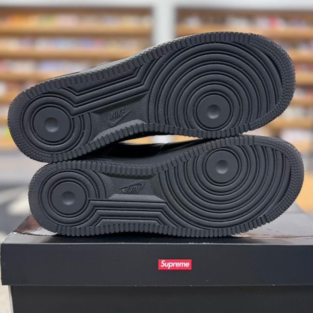 Nike Air Force 1 Low Supreme Black - Preowned