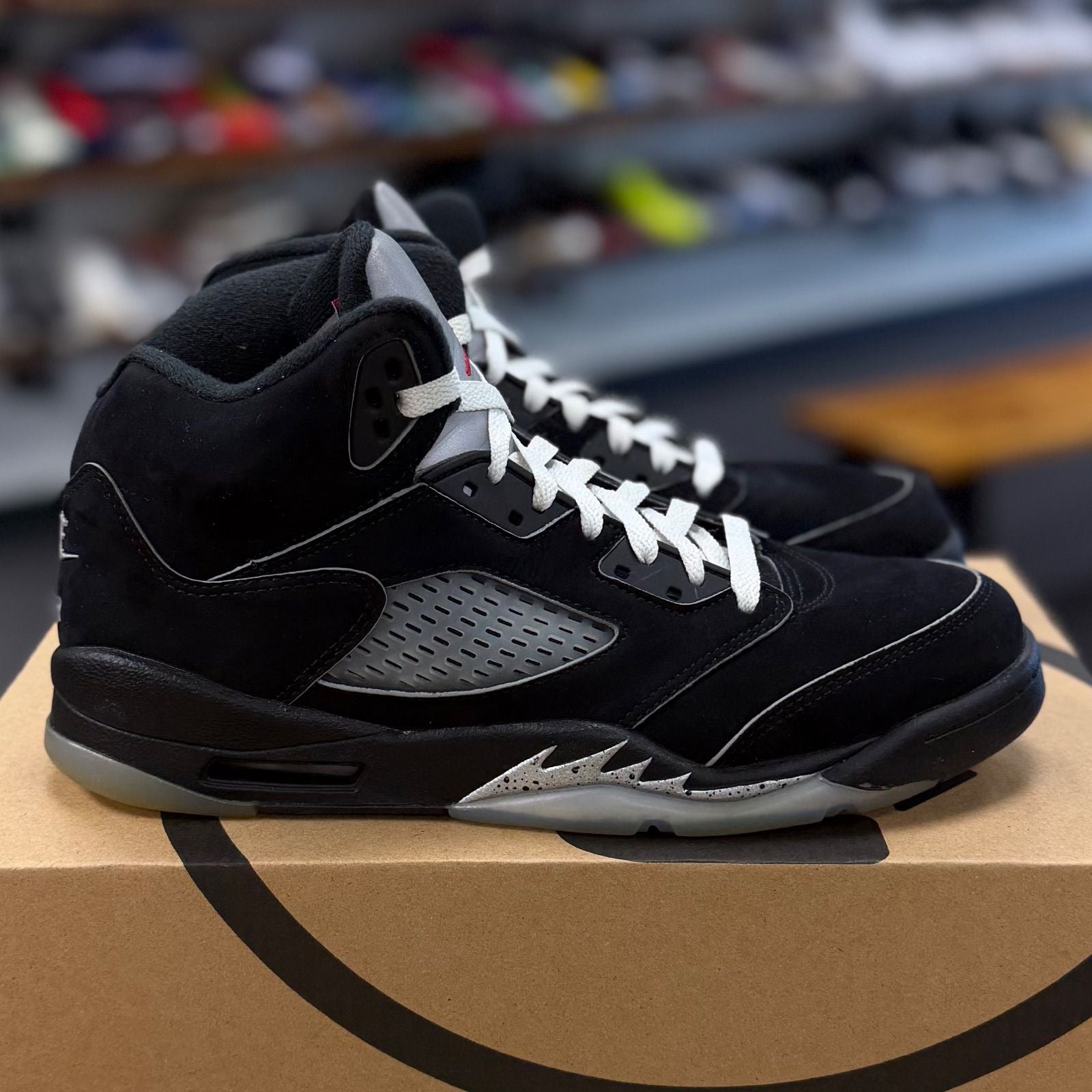 Jordan 5 Retro OG Black Metallic Reimagined (GS) - Preowned