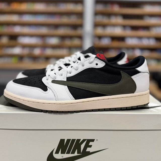 Jordan 1 Retro Low OG SP Travis Scott Olive (Women's) - Preowned
