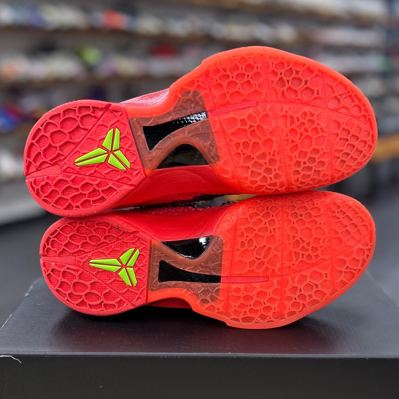 Nike Kobe 6 Protro Reverse Grinch - Preowned
