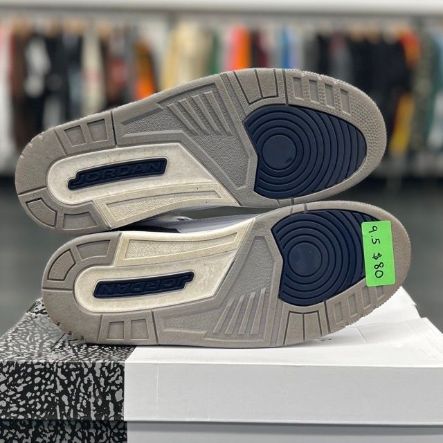 Jordan 3 Retro Midnight Navy - Preowned