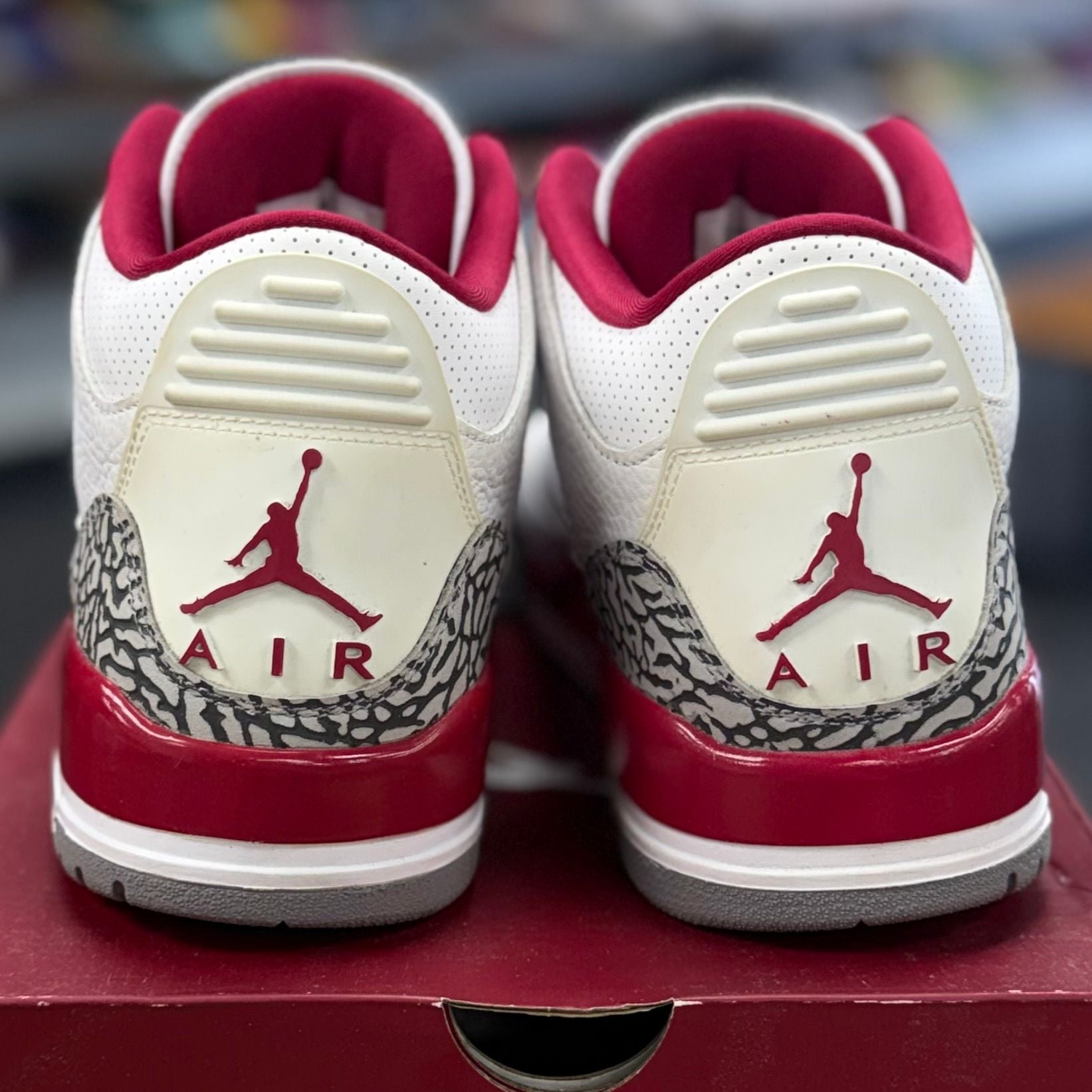 Jordan 3 Retro Cardinal Red - Preowned