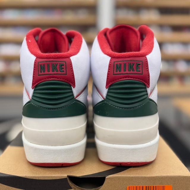 Jordan 2 Retro Origins - Preowned