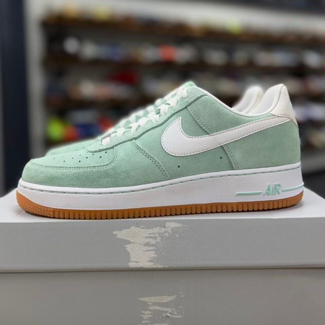 Nike Air Force 1 Low Arctic Green White Gum - Preowned