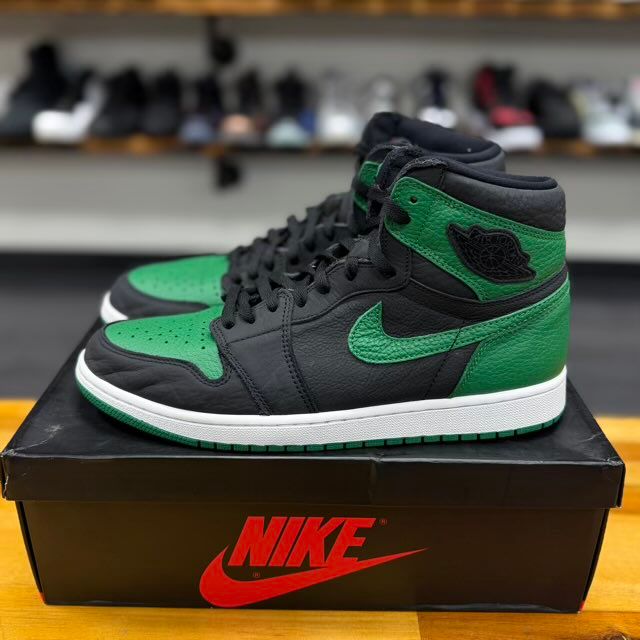 Jordan 1 Retro High Pine Green Black - Preowned