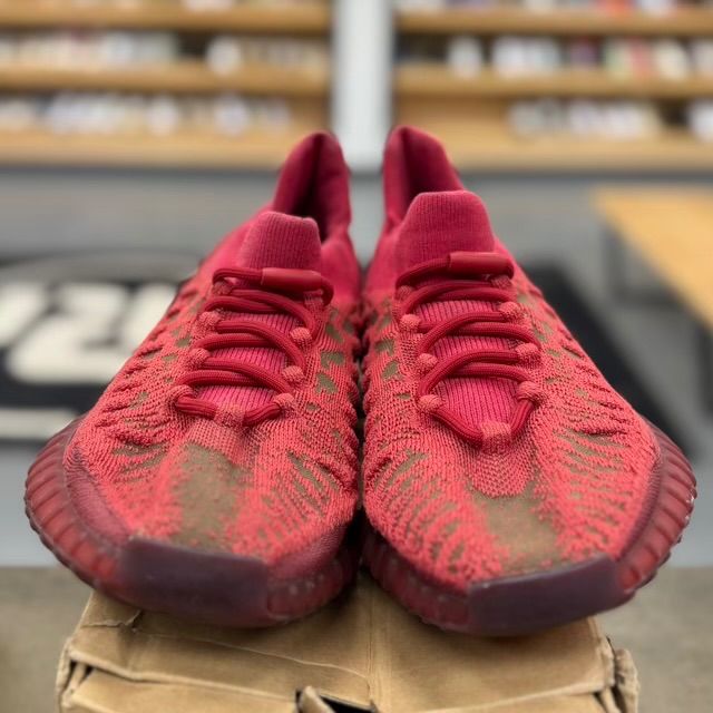 adidas Yeezy 350 V2 CMPCT Slate Red - Preowned