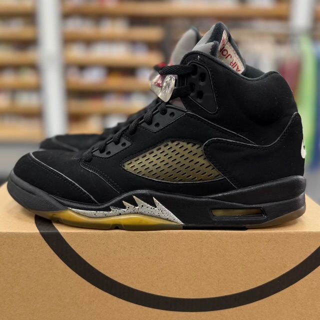 Jordan 5 Retro Black Metallic (2016) - Preowned