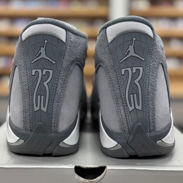 Jordan 14 Retro Flint Grey - Preowned