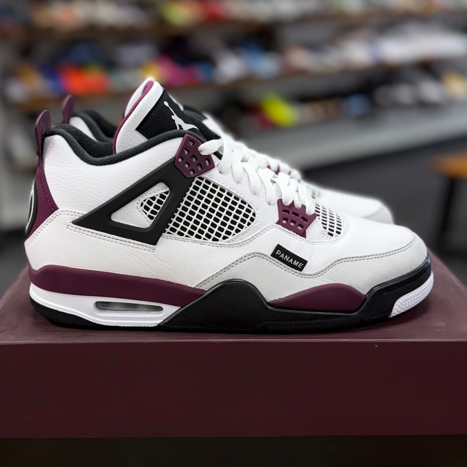 BRAND NEW STEAL - Jordan 4 Retro PSG Paris Saint-Germain
