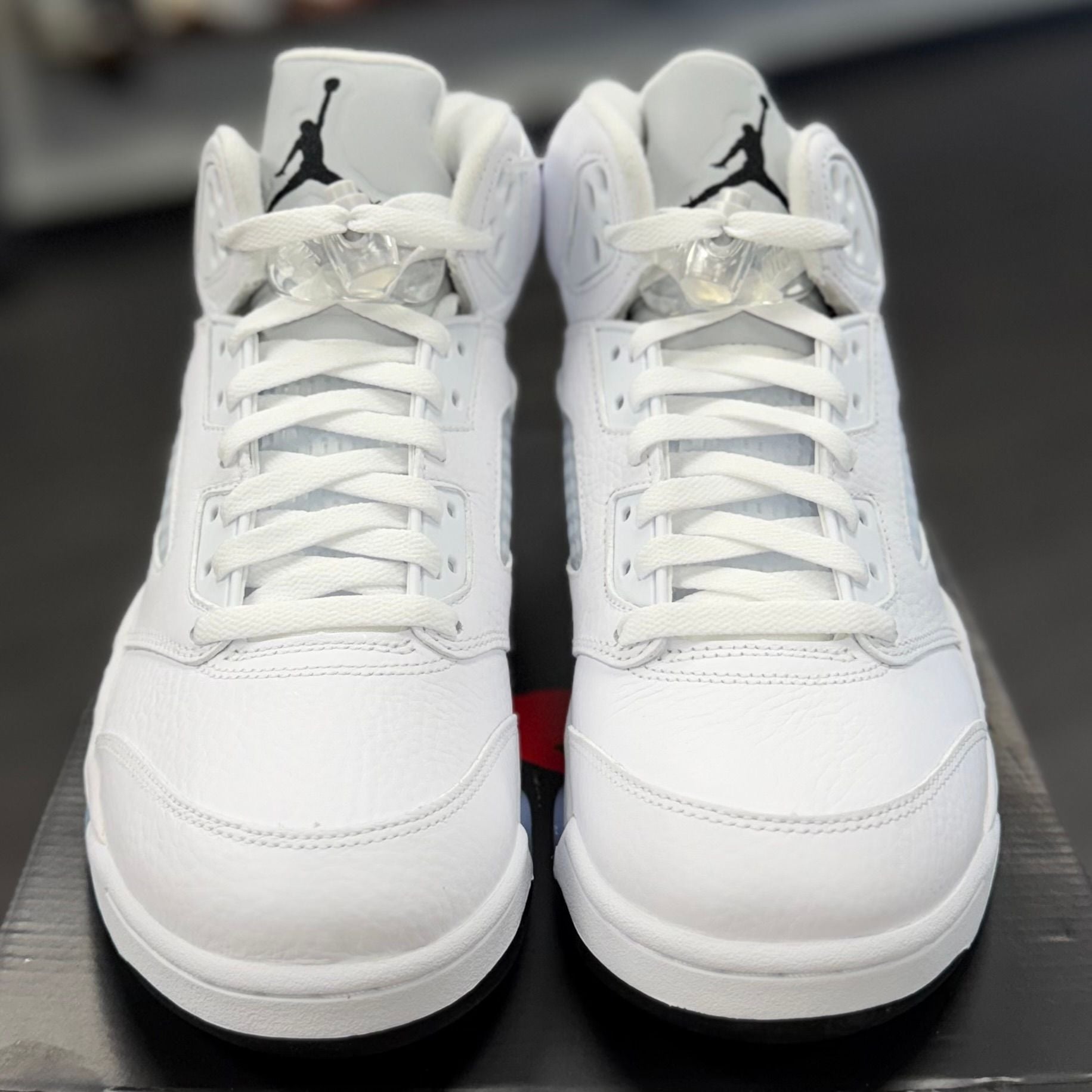 BRAND NEW STEAL - Jordan 5 Retro White Metallic (2026)