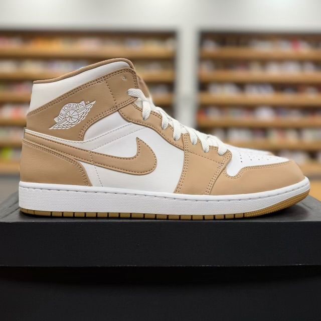 Jordan 1 Mid Tan Gum - Preowned