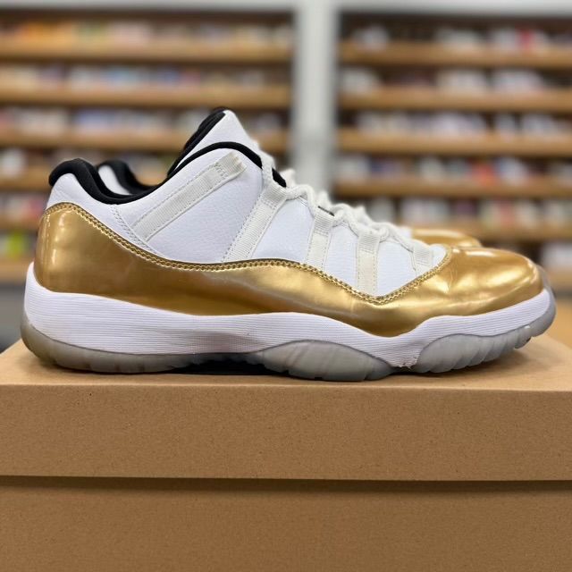 Jordan 11 Retro Low Closing Ceremony - Preowned
