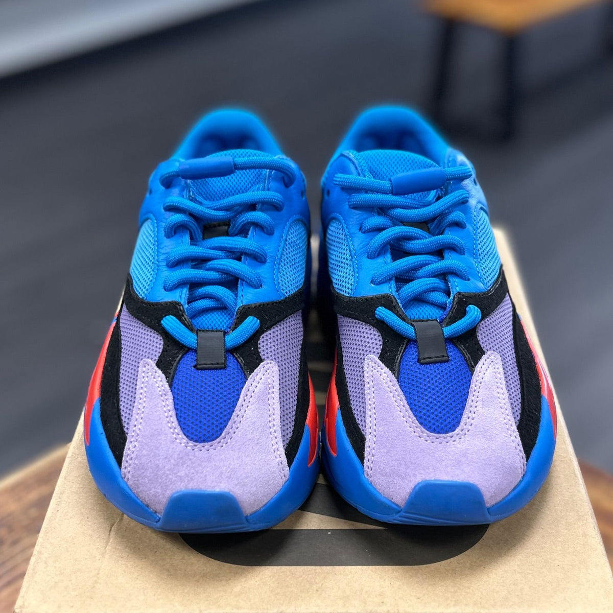 adidas Yeezy Boost 700 Hi-Res Blue - Preowned
