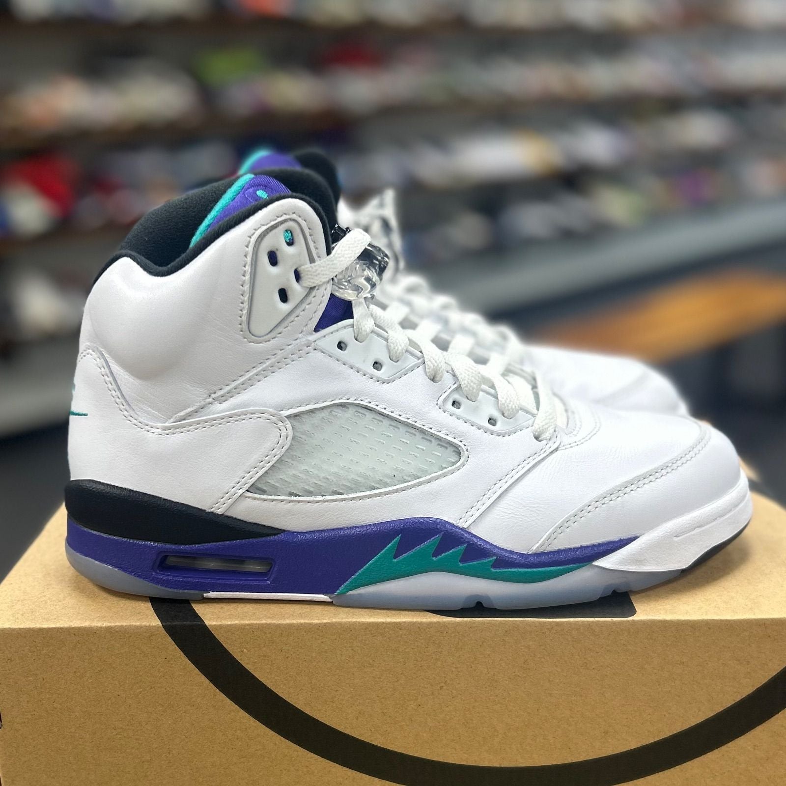 Jordan 5 Retro Grape (2025) - Preowned