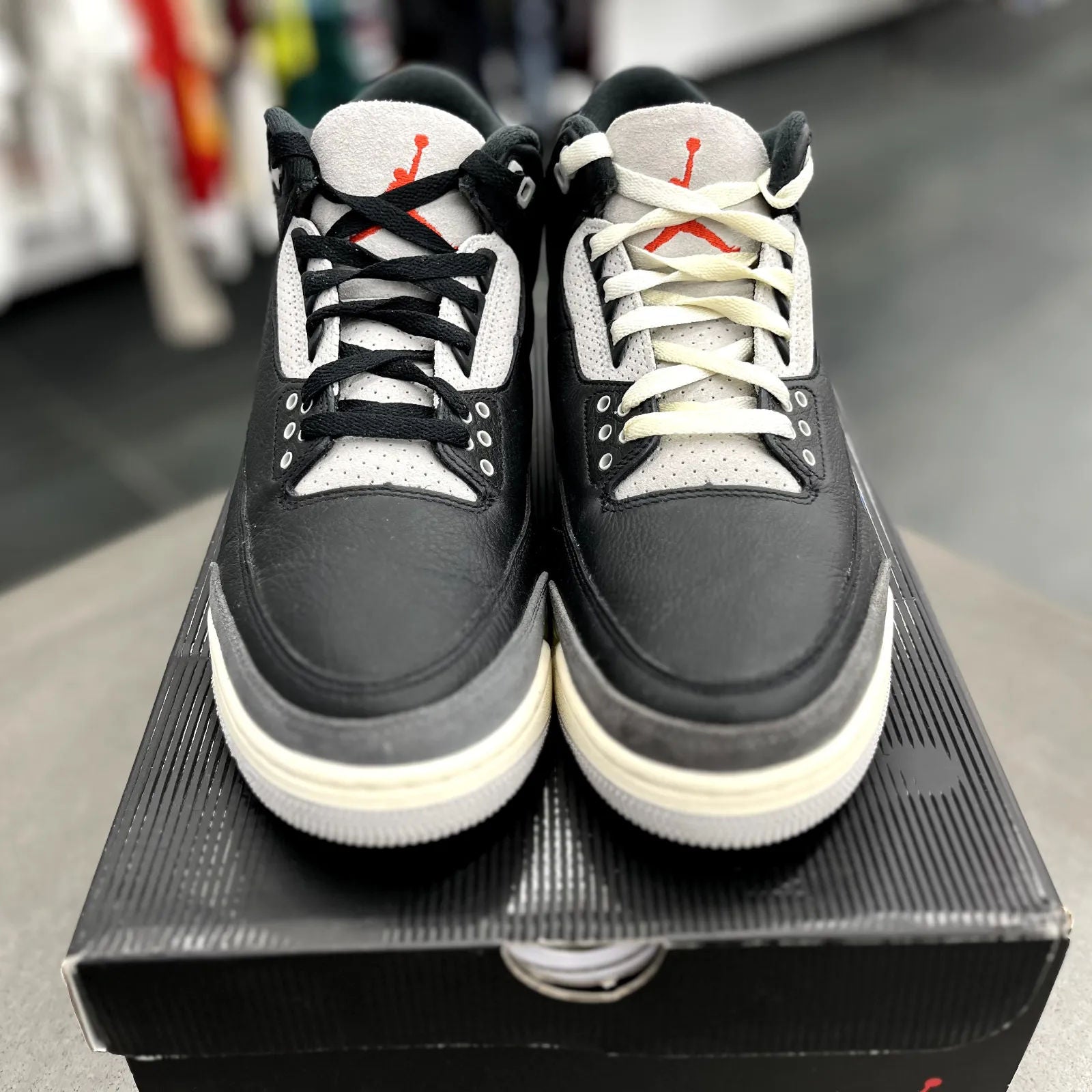 Jordan 3 Retro OG Rare Air - Preowned