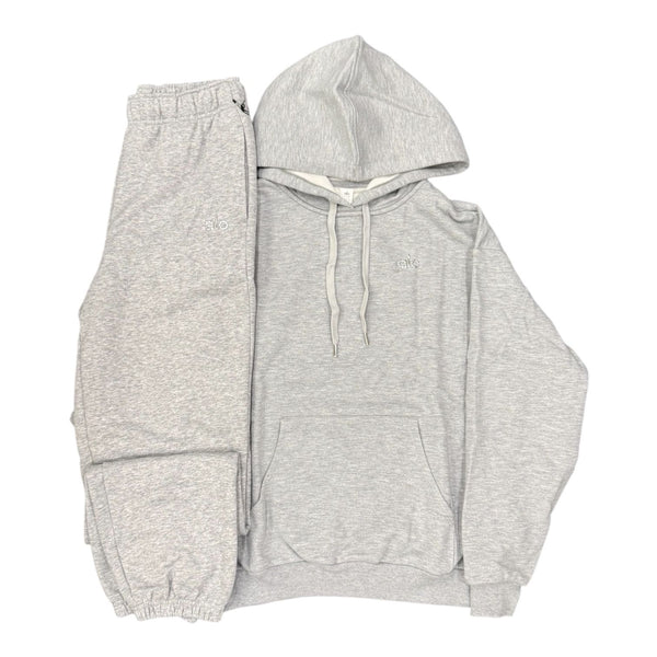Alo Accolade  Pullover & Accolade Cuffed Sweatpants Set (Grey)