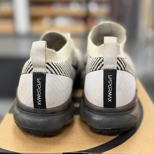 Nike Air VaporMax Flyknit 3 Zebra - Preowned