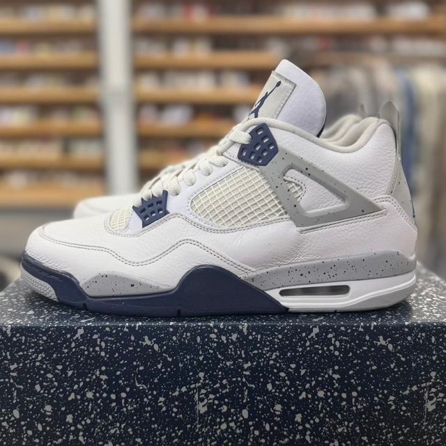 Jordan 4 Retro Midnight Navy - Preowned