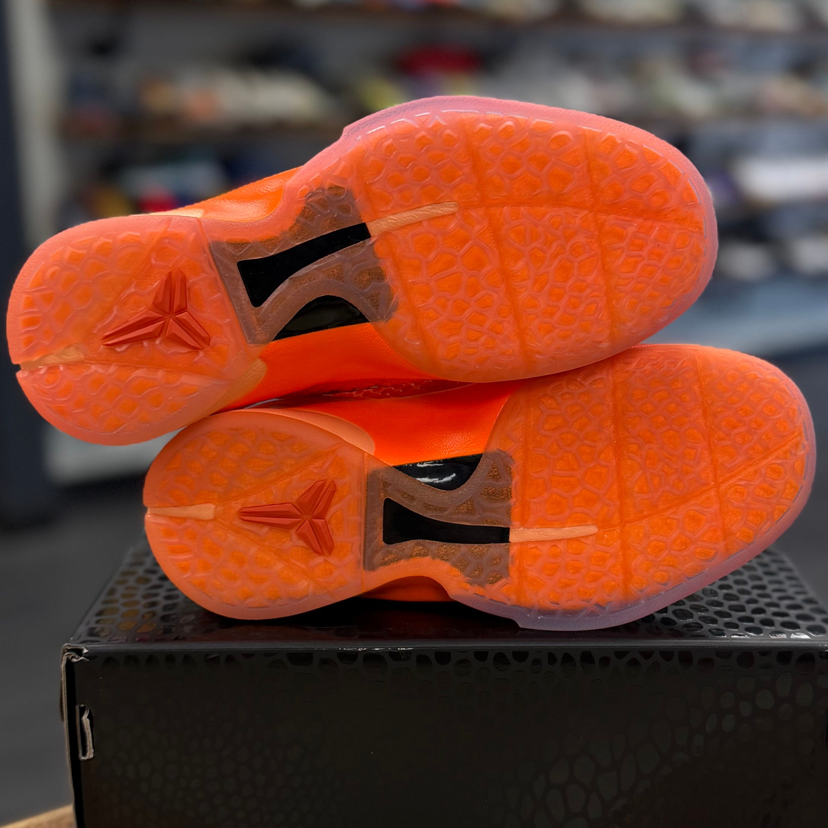 BRAND NEW STEAL - Nike Kobe 6 Total Orange (GS)