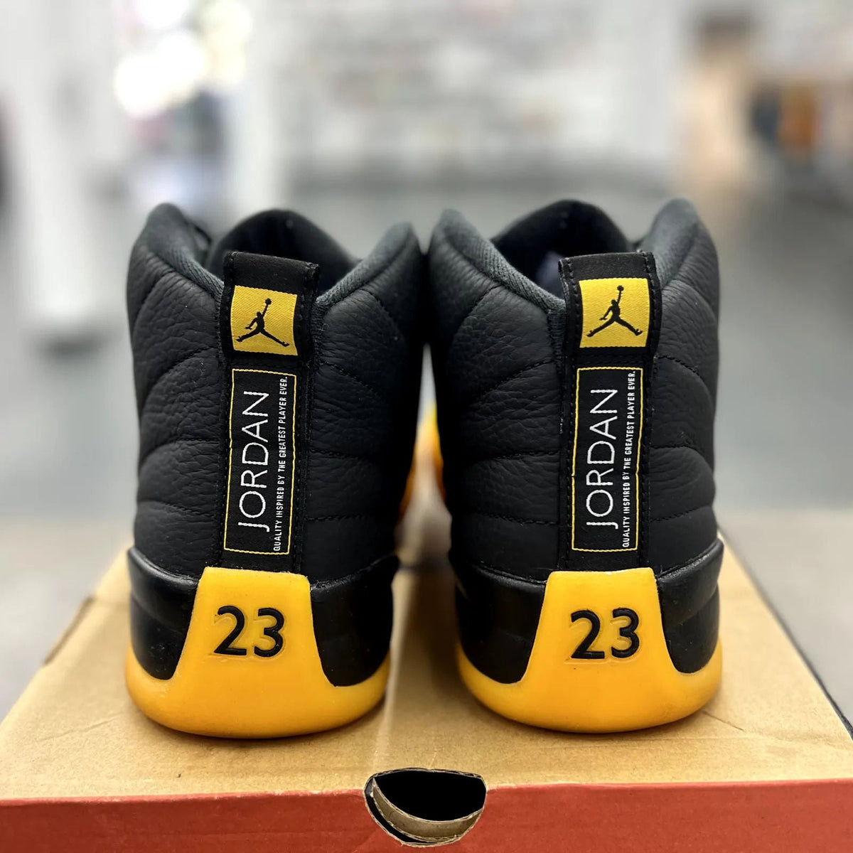 Jordan 12 Retro Black University Gold - Preowned