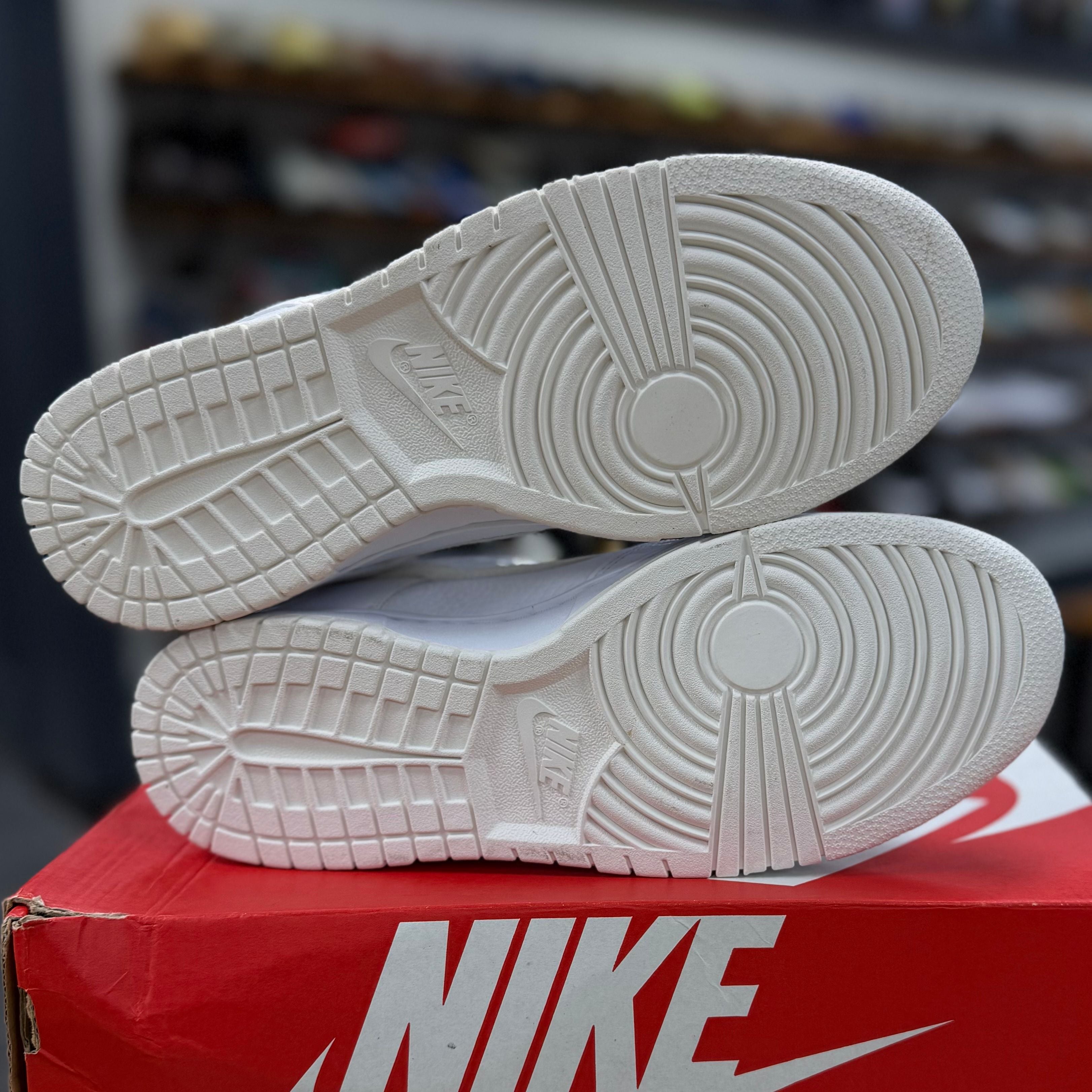 BRAND NEW STEAL - Nike Dunk Low Valentine's Day Yellow Heart (Women's)