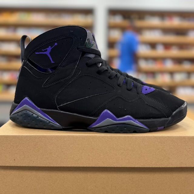 Jordan 7 Retro Ray Allen Bucks - Preowned