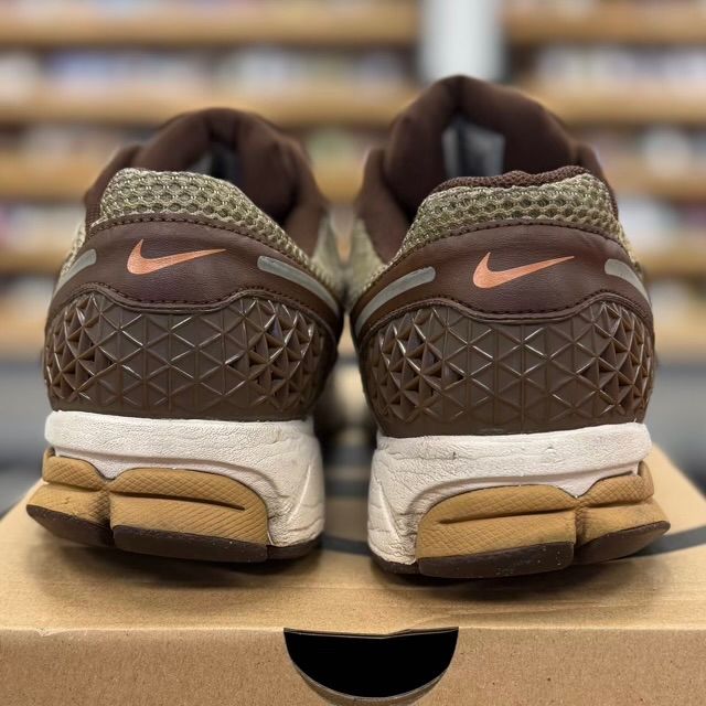 Nike Zoom Vomero 5 Wheat Grass Cacao Wow - Preowned