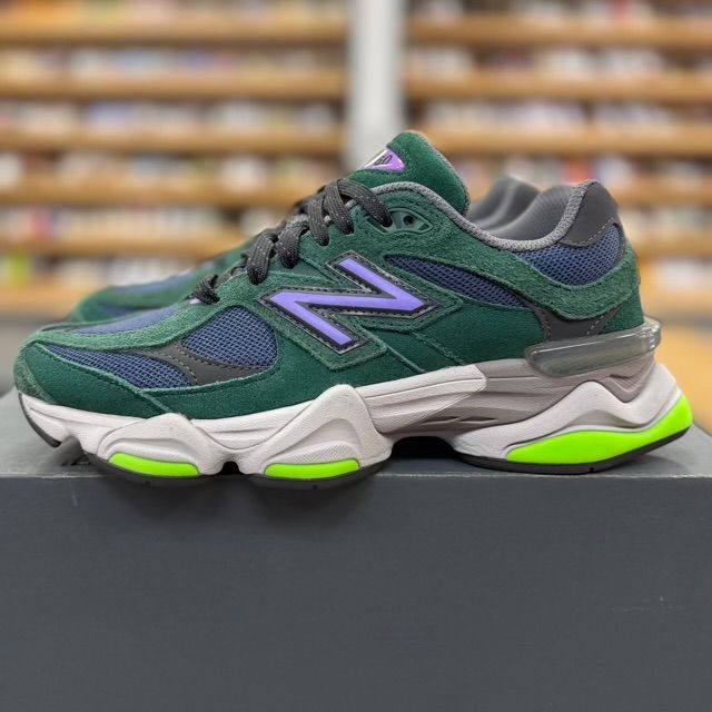 New Balance 9060 Nightwatch - Preowned