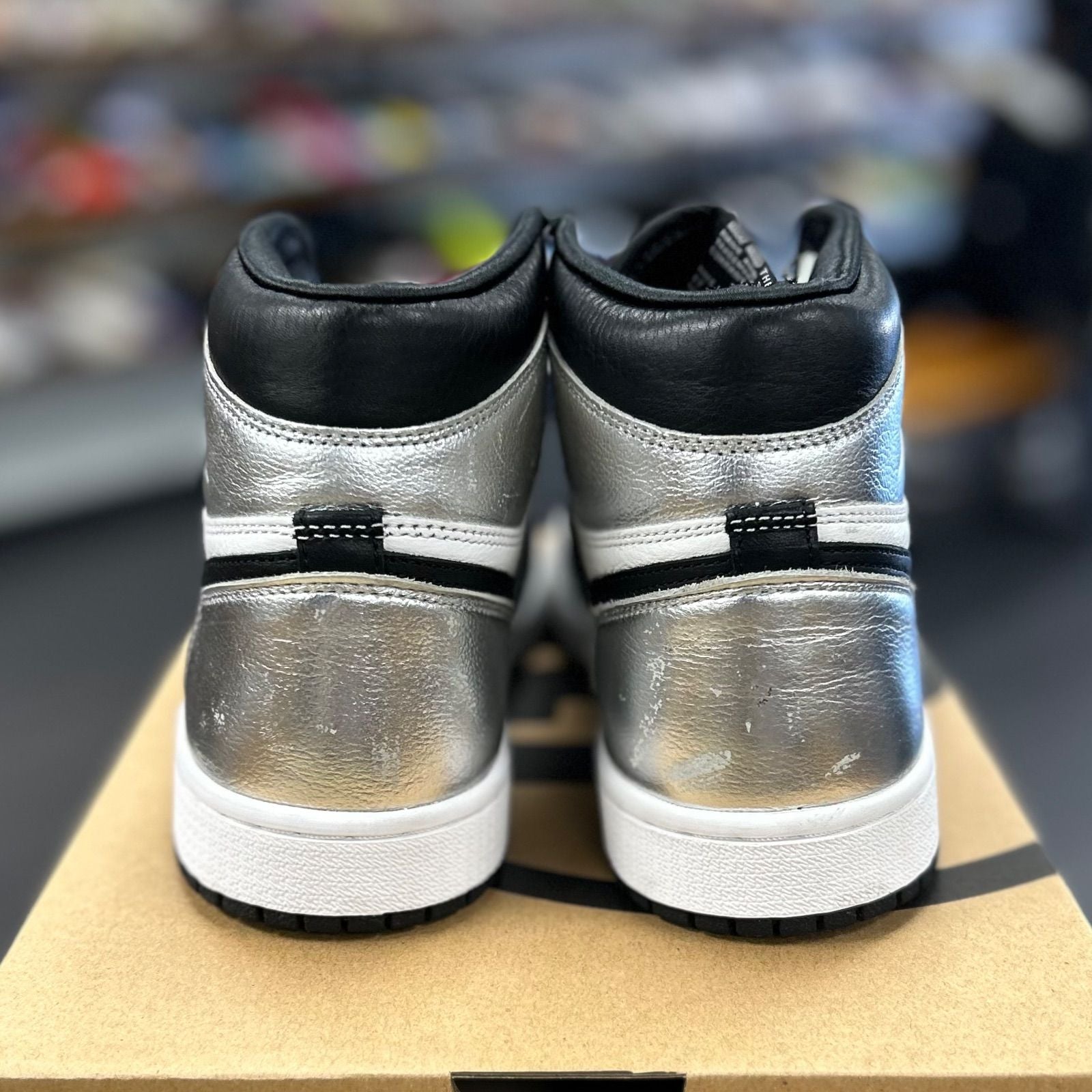 Jordan 1 Retro High Silver Toe (Women's) - Preowned