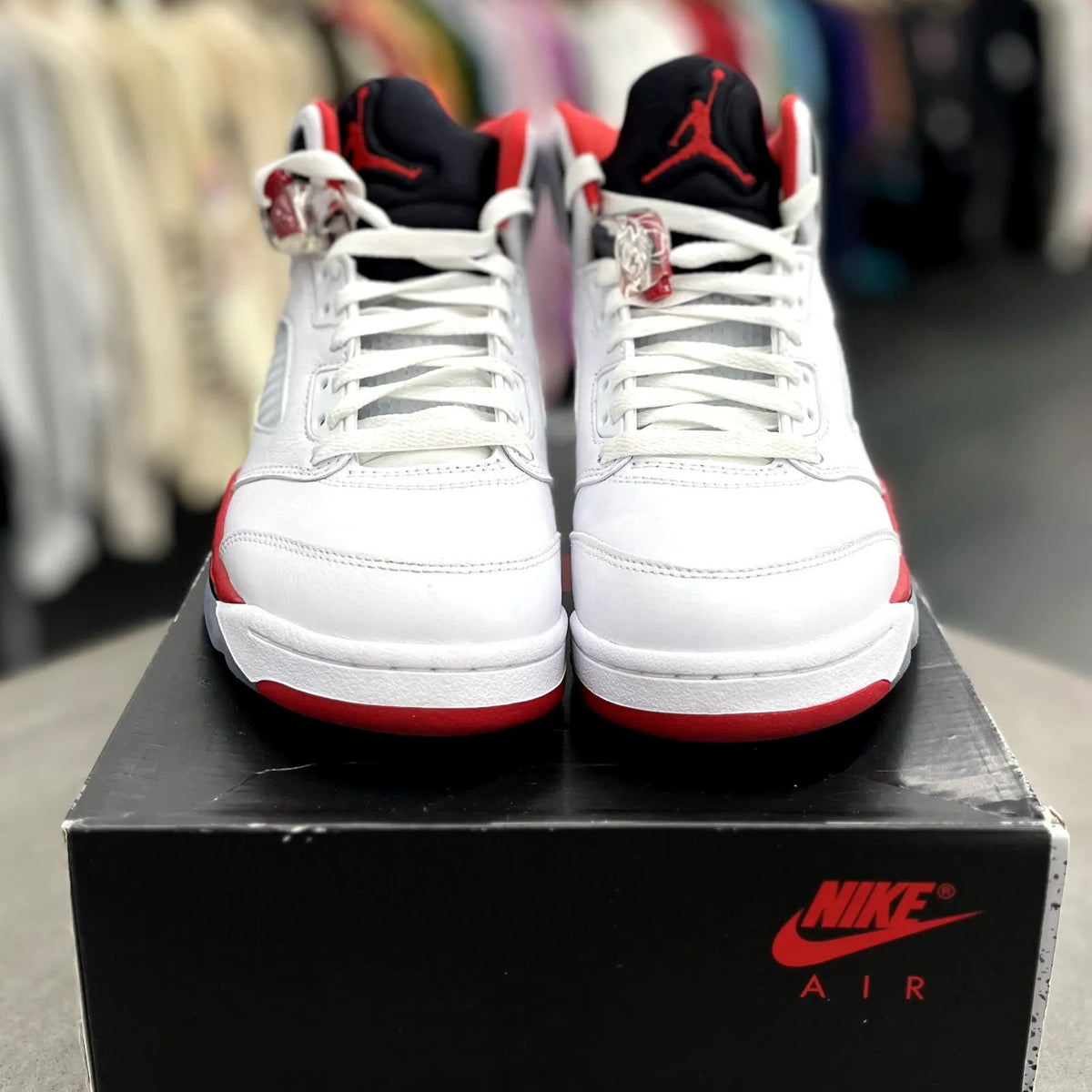 Jordan 5 Retro Fire Red Black Tongue (2025) - Preowned