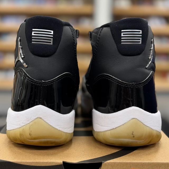 Jordan 11 Retro Jubilee 25th Anniversary - Preowned