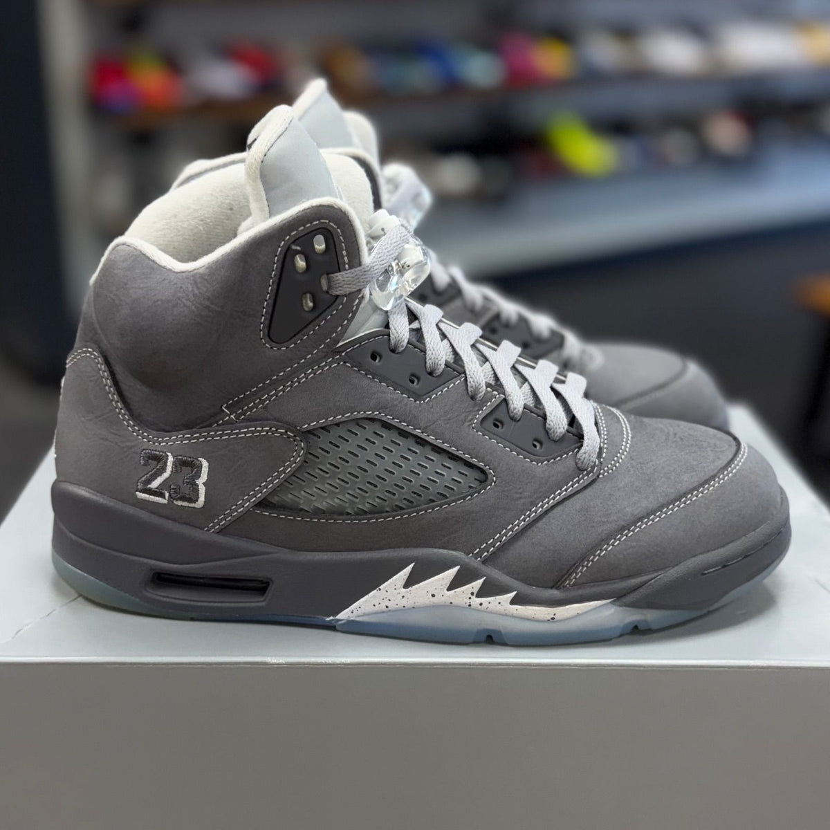 Jordan 5 Retro Wolf Grey (2026) - Preowned