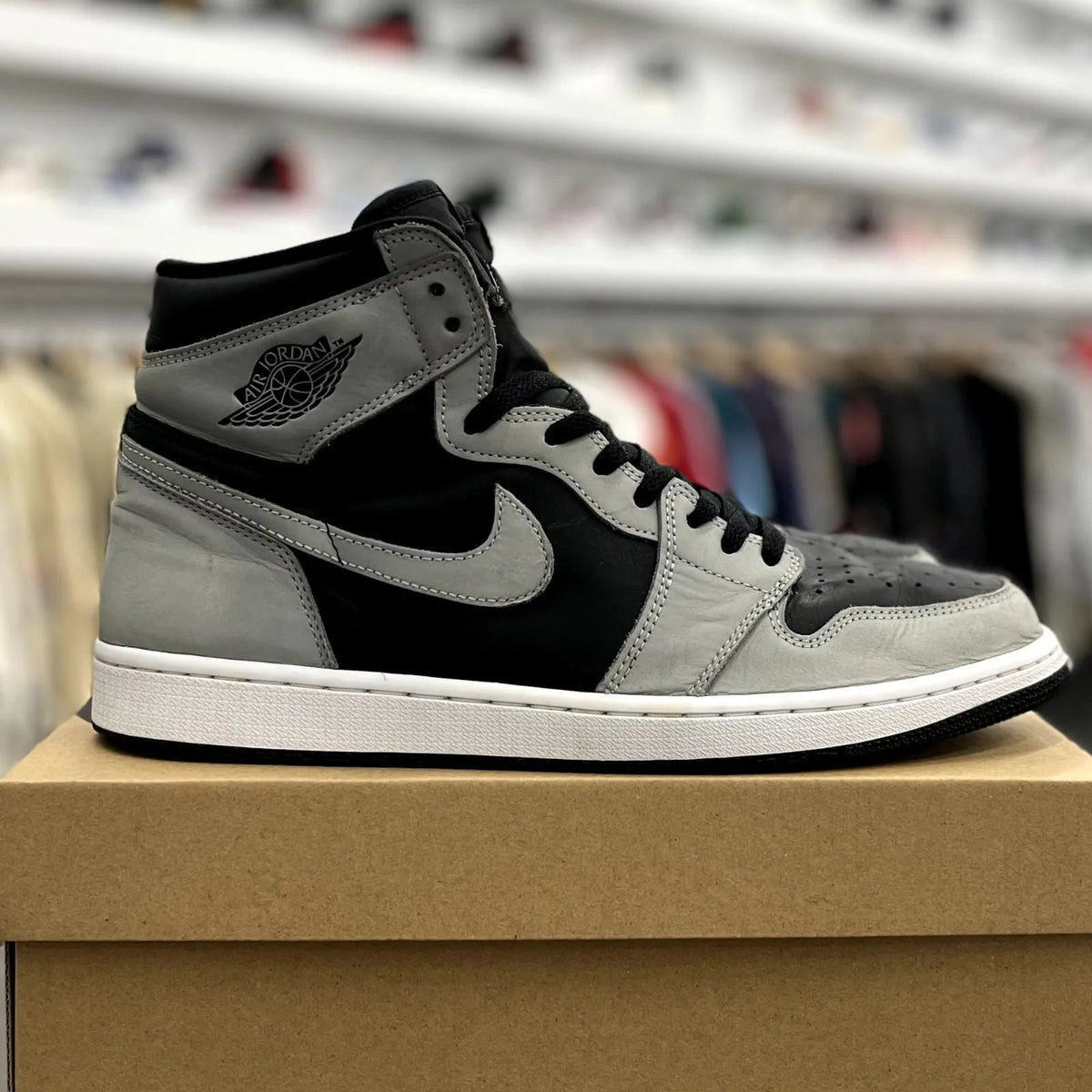 Jordan 1 Retro High  Shadow 2.0 - Preowned