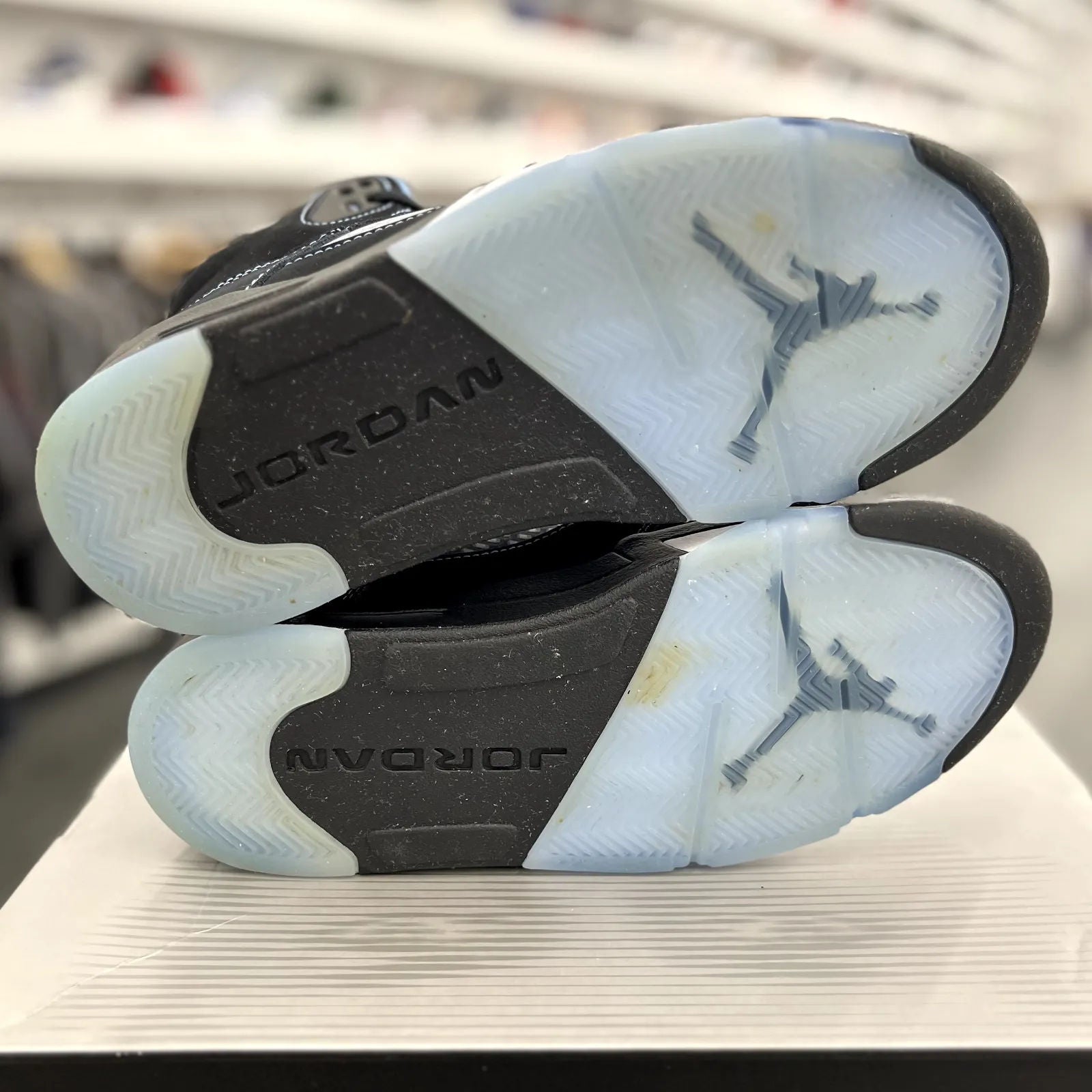 Jordan 5 Retro Black University Blue (2026) - Preowned