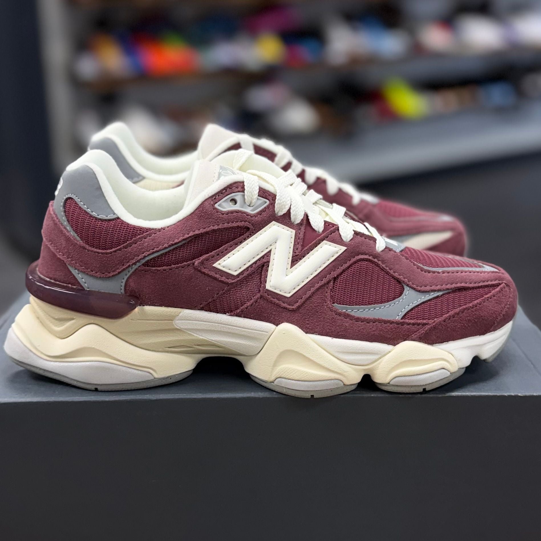 BRAND NEW STEAL - New Balance 9060 Washed Burgundy