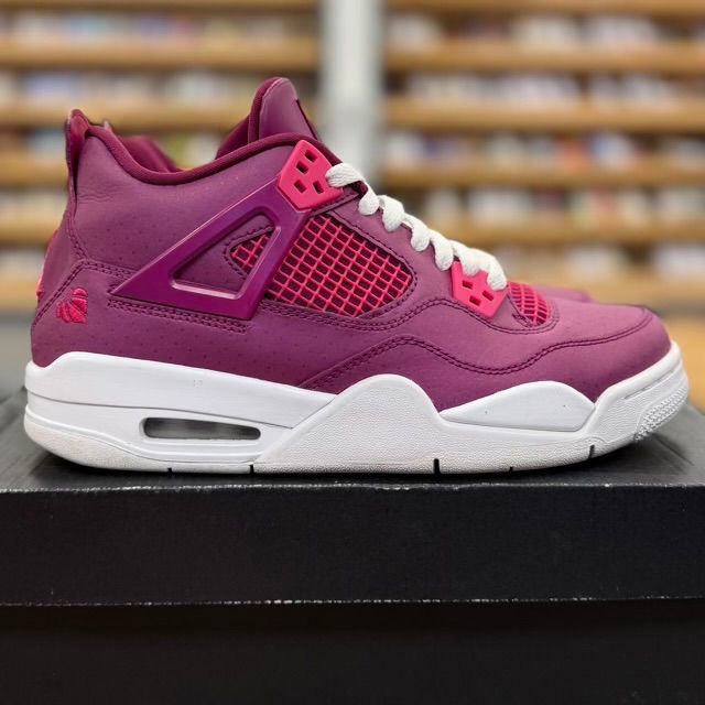 Jordan 4 Retro Valentine's Day (2019) (GS) - Preowned