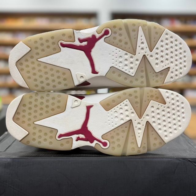 Jordan 6 Retro Maroon (2015) - Preowned